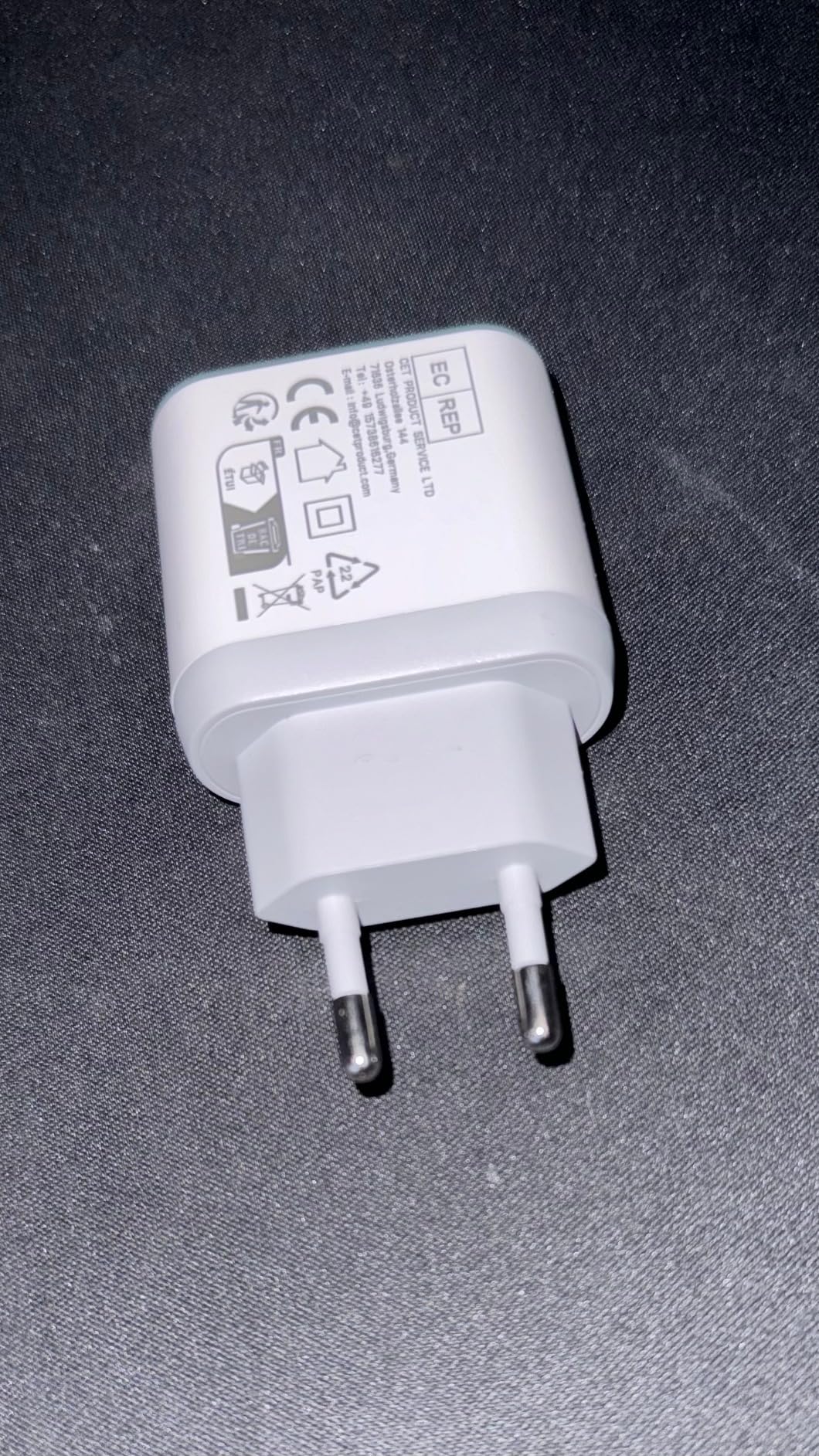 c7a599dba9fec519cde62a08d4edc125