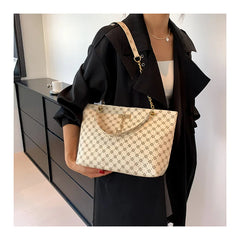 f45e25695abfb6f40ae91181904a8734